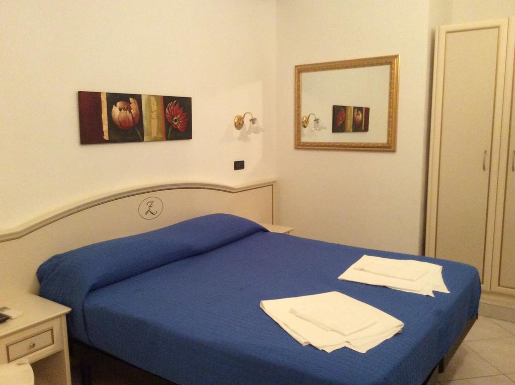Hotel La Zorza Riomaggiore Pokoj fotografie